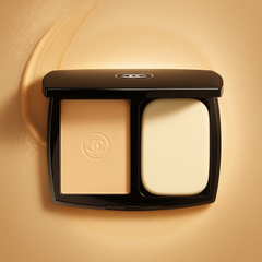 Chanel Ultrawaear All Day Comfort Flawless Finish Compact Foundation B10 13g